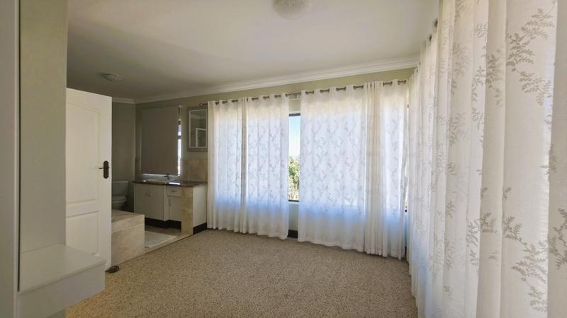 4 Bedroom Property for Sale in Groot Brakrivier Central Western Cape